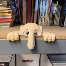 Vintage Hand-Painted Ceramic Kilroy was Here Shelf Sitter Yellow Nails picture