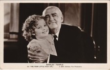 Postcard AK Shirley Temple in 'the poor little rich girl FILM STAR (553936) picture