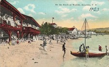 HAWAII POSTCARD: PEOPLE ON THE BEACH AT WAIKIKI, HONOLULU, T.H., HI picture