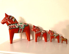 Lot Four Vintage Swedish Orange Dala Horse Figures: 6.75