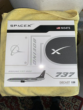 JC Wings 1/200 Scale. SPACE X BOEING  B737-800 Reg- N154TS Die-cast  Model picture