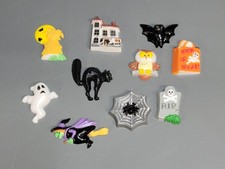 Vtg. - Set of 10 Plastic Halloween Magnets - JSNY - 1980’s picture