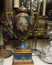 Hand Painted Antique Royal Vienna Austria Urn Vase picture