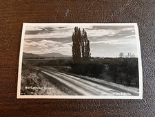 RPPC Lakeview Oregon Rural Road Scene along the Shore 1940s era picture