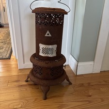 VINTAGE Perfection Smokeless Oil Heater No 525 RUSTED picture