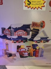 2023 St. Nicholas Square Village Gas Service Center Music, Motion, Lighted NEW picture