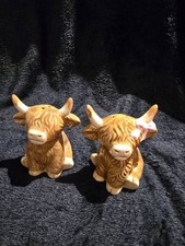 New Farmhouse Ceramic Highland Cow Salt & Pepper Shakers - NIB picture