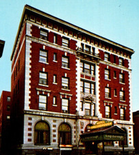 Vintage Postcard Kingsborough Hotel Gloversville New York NY Adirondacks Parking picture