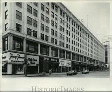 1978 Press Photo The Plankinton Building on the South Side of Wisconsin Avenue picture