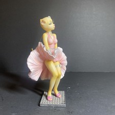 Margaret Le Van Alley Cats Daisilyn Marilyn Monroe Figurine Retired original tag picture