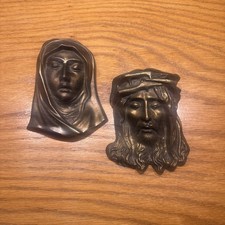ANTIQUE NUNS CONVENT HEAVY METAL JESUS & MARY BUST HANGING PLAQUE PAIR 5.5” picture