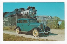 1933 Ford V-8 Quinsippi Island Antique Car Museum Quincy IL Chrome Postcard  picture