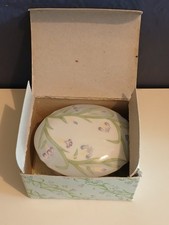 VINTAGE 70s JAPANESE SPRINGTIME  PORCELAIN OVAL AQUATIC FLORAL TRINKET BOX  NIB picture