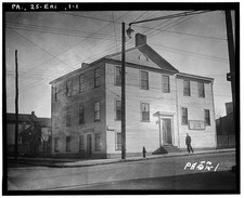 Photo:Erie PA Second French St Perry Memorial Building 1900s picture