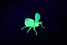 Uranium Glass Bee Figurine - Vaseline Glass Figurine Bee - Glass UV Bee - Unique picture