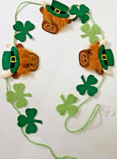 NEW HL 4.58 FOOT ST PATRICKS DAY HIGHLAND COW FELT GARLAND  picture