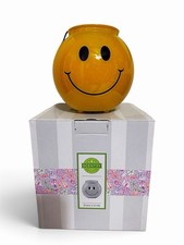 RETIRED Scentsy Share A Smile Wax Warmer New In Box RARE picture