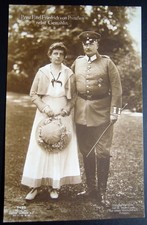 AK PRINCE EITEL FRIEDRICH OF PRUSSIA IN UNIFORM WITH WIFE picture