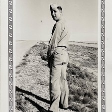1940s Military Man Caught Taking A Pee Funny Rear View Gay Interest Vtg Photo picture