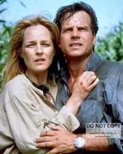 BILL PAXTON AND HELEN HUNT IN 
