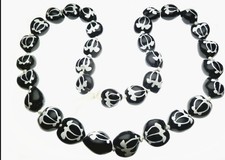 Hawaii Wedding Black Kukui Nut Lei with White  Hawaiian Turtle (Honu) Necklace picture