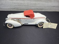 The Franklin Mint 1935 Auburn 851 Speedster  1:24 Scale White BARN FIND REPAIR picture