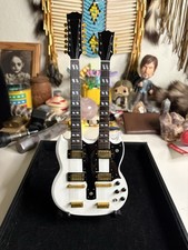 Gibson Doubleneck White Scale Replica Guitar Miniature picture