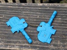 Vtg. Wells Fargo Blue Elephant Key to The San Francisco Zoo Keychain Lot of 2 picture