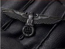 WWII German Empire Eagle medal German Ion cross eagle badge picture
