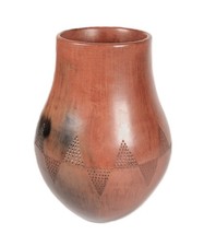 Navajo Pottery Jar By Alice W.Cling Late 20th/Early 21st Century  8