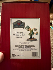 Enesco Disney Traditions Alice in Wonderland Mad Hatter 