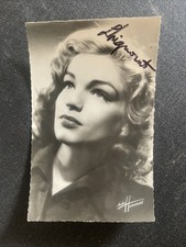 Vintage Simone Signoret Autograph Signature Cinema Postcard picture