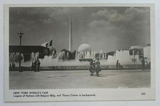 1939 NY RPPC Postcard New York World's Fair Lagoon Belgium Building Theme Center picture