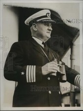 1938 Press Photo Captain Harold McCaw, skipper of New Intercoastal Vessel picture