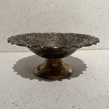 Vintage Tarnish Protected Ornate Silverplated Dish w/Pedestal picture