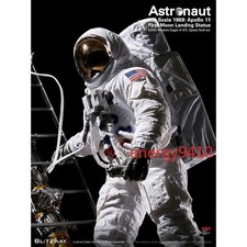 Blitzway Studio Astronaut 1/4 Scale Resin Model 2.0 Statue BW-SS-21101 IN STOCK picture
