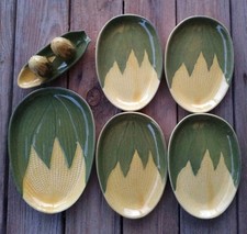 8 Vintage Shawnee Pottery Corn King Pieces (4) #68 (1) #96 And Salt Pepper Tray picture