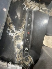 OEM BMW G20 G22 G26 Radio Audio Operating Control Unit Hazard Switch Panel picture
