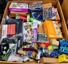 amazon overstock random assortment & novelty goods lot picture