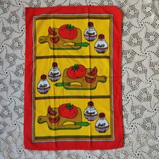 Vtg Kitchen Towel Orange Yellow Brown Tomato Cutting Board Salt & Pepper Shakers picture