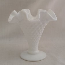 NICE MILK GLASS HOBNAIL FLUTED VASE 4 IN picture