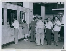 1950 Miami Courthouse Stan Wayman Historic Original Vintage Press Photo 6x8 picture