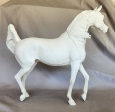 Samira, Arabian mare resin horse model by Sheri Rhodes, Traditional scale picture