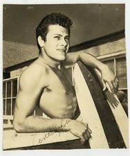 Tony Curtis 1950 Autographed Signed Anthony 7x8 Shirtless Hunk Surfer Photo  picture