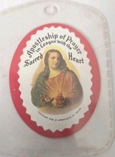 Vintage Sacred Heart of Jesus Apostleship of Prayer/Scapular Badge CR 1936 picture