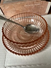Special Occasions Peach Indiana Glass Sauce Dressing Set Server Stainless Oneida picture