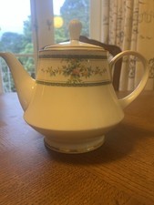 NORITAKE ‘ AMENITY’ Teapot- Beautiful Condition picture