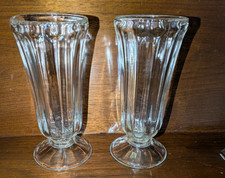 Vintage Slender Footed Parfait Dessert Glasses 5.25
