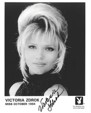 Victoria Zdrok Signed PEI Promo Photograph Playboy Playmate October 1994 picture