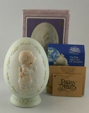 1992 Precious Moments Easter Egg Figurine, We Are God's Workmanship, 525960, NEW picture